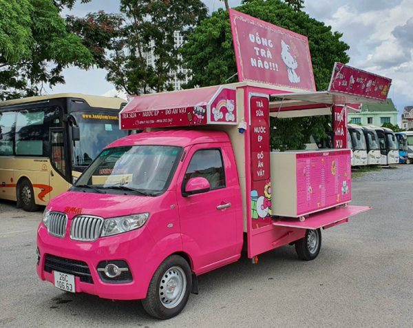 Xe tải bán trà sữa lưu động