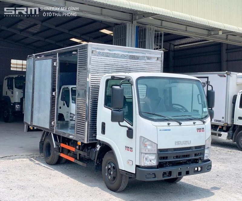 Xe tải Isuzu QLK/QLR77FE4A